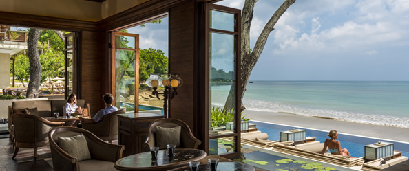 フォーシーズンズ リゾート バリ アット ジンバラン ベイ