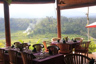 マハギリ パノラミック リゾート アンド レストラン