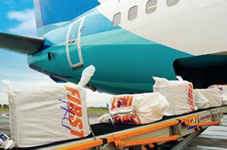 ビジネスクラス：空港での無料受託手荷物許容量は64kg /ガルーダ・インドネシア航空