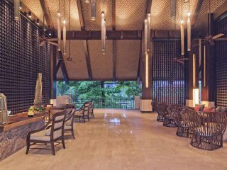 ホテル レセプション／フェアモント サヌール ビーチ バリ