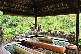 トリートメントルーム（1例）／ピタマハスパ