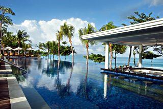 インフィニティープール／パドマ リゾート レギャン