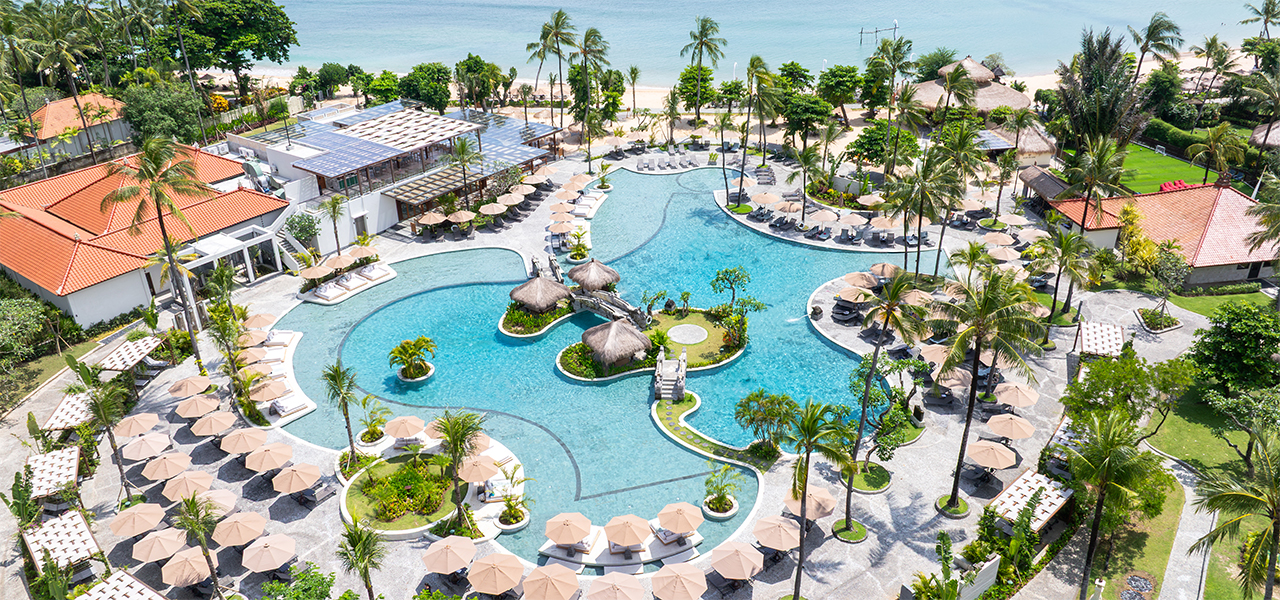 "生まれ変わったメリア バリ"