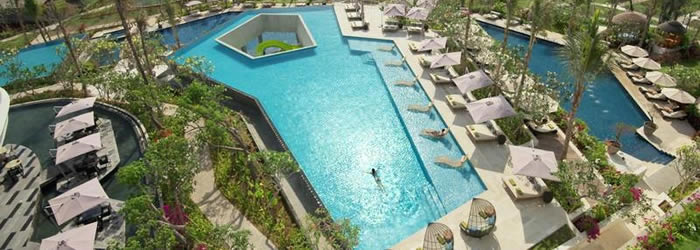 メインプール／リンバ ジンバラン バリ by アヤナ