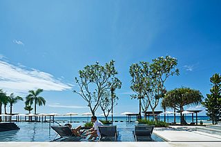 メインプール／ザ・リッツ・カールトンバリ