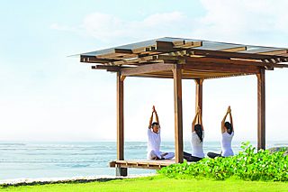 ヨガ（イメージ）／ザ・リッツ・カールトンバリ