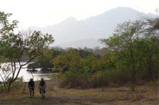 雄大な自然を肌で感じるサイクリングツアー（有料）／ザ・ムンジャンガン